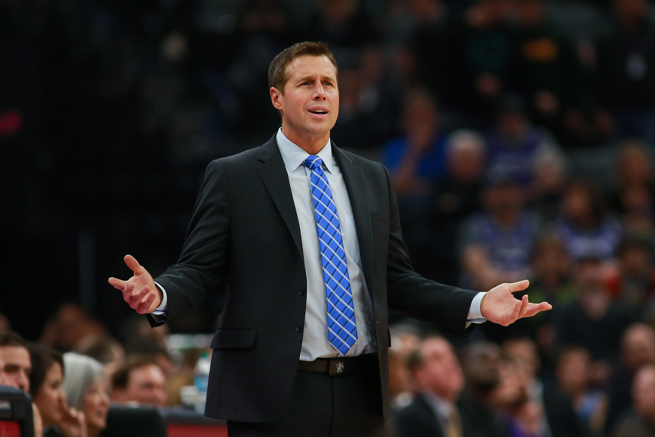 球员赛后道歉，细节感动球迷（赛后球员致歉，暖心细节打动球迷）