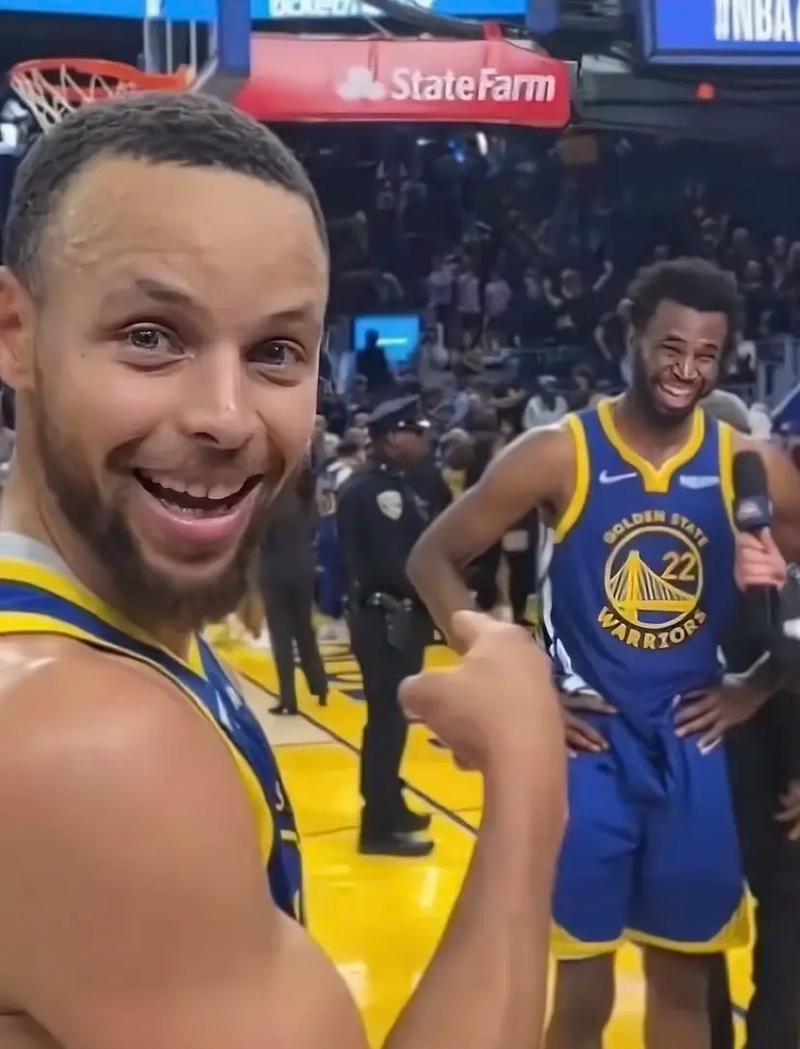 连续5场欧冠进球！马丁内利创阿森纳俱乐部历史纪录（欧冠连场进球达5场，马丁内利改写阿森纳队史纪录）